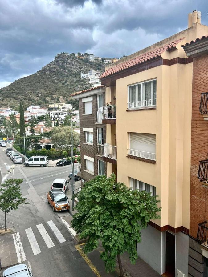Amplio Apartamento Tranquilo Cerca De La Playa Roses Eksteriør billede